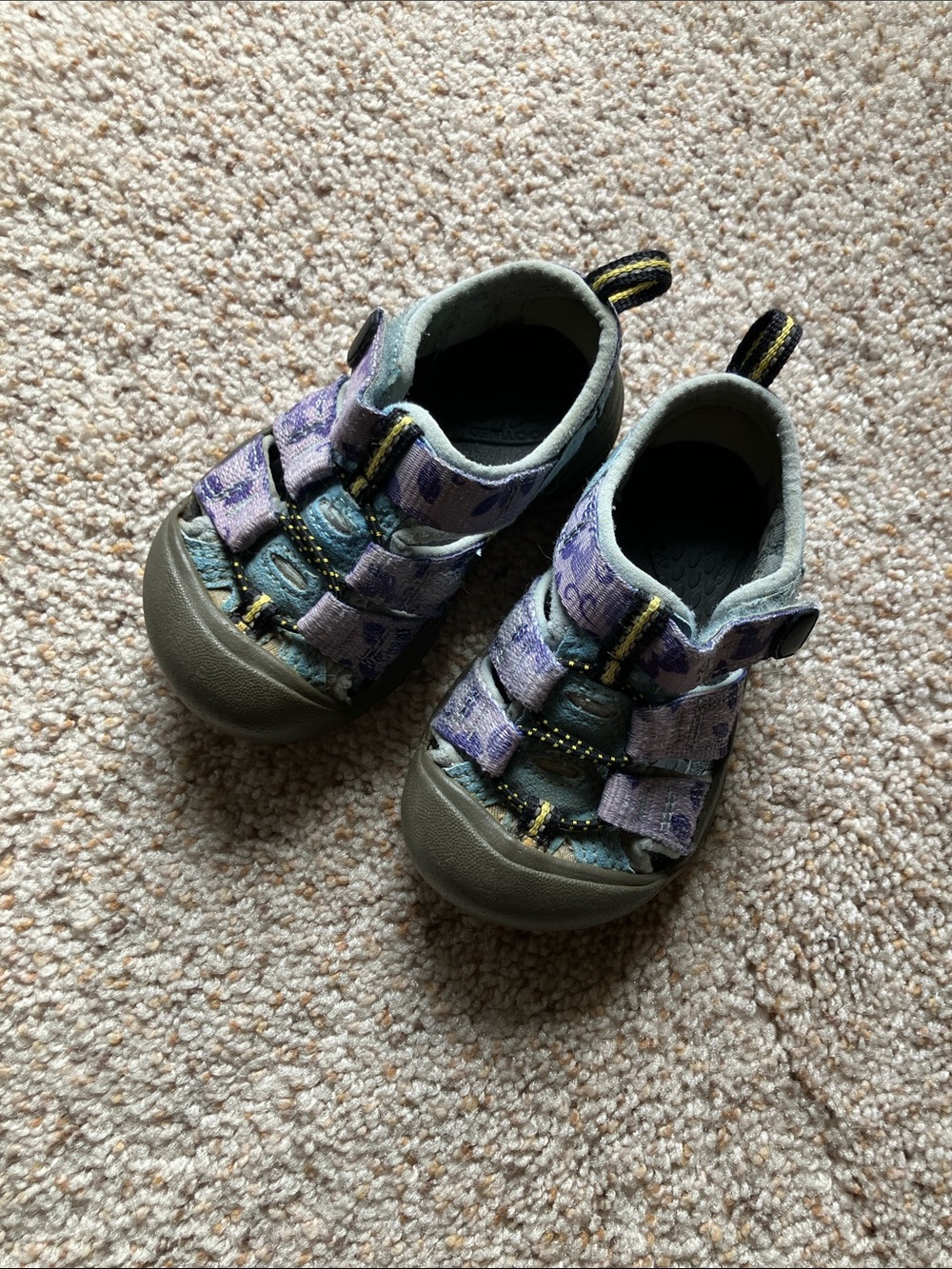 Keen toddler water shoes